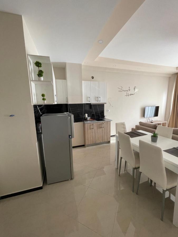 Seaside Apartmens Sarandë Exteriör bild
